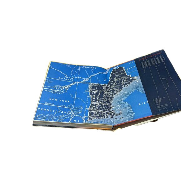 New England: Icons, Influences, and Inspirations by Tommy Hilfiger, HCDJ, 2004 - Picture 5 of 7